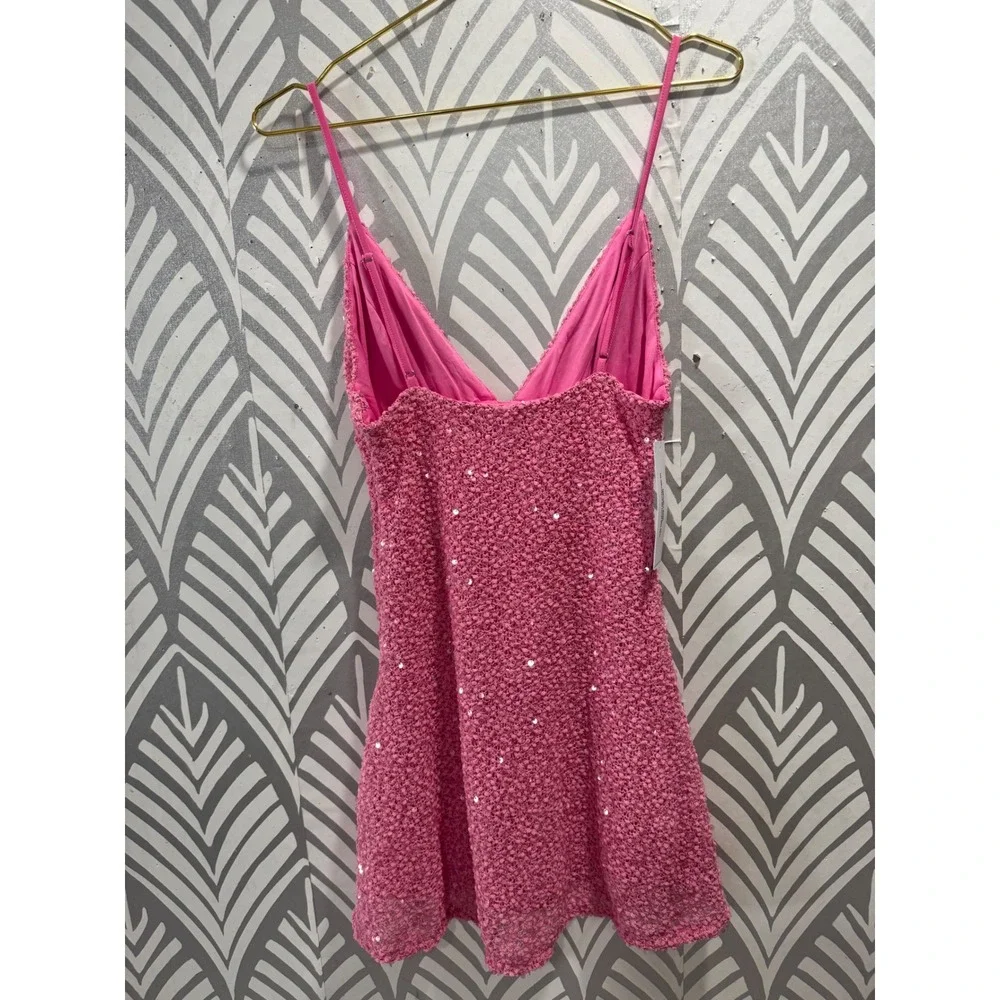 SOLD Princess Polly Pink Sequin Mini Dress V-Neck Keyhole Cutout Party US 6 - Picture 4 of 7